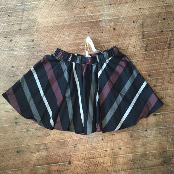 BCBGeneration L NWT stripe circle skirt, pockets - Picture 1 of 3
